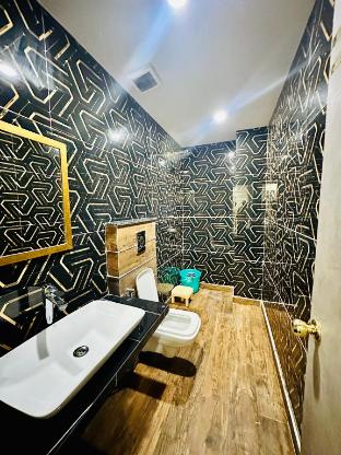 hotel red stone inn near new delhi railway station