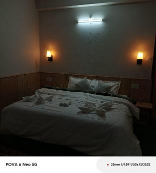 tirthanmoksha homestay