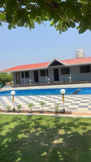 anushaya resort and lawns karjat