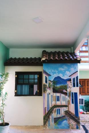 pouso de icaro pousada no centro de paraty