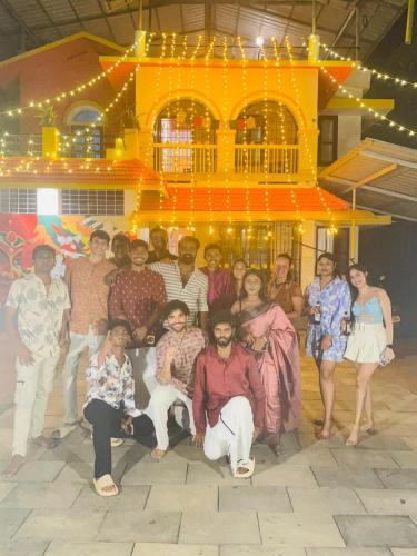 Kulture Konnectt,,2 star