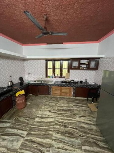 Kulture Konnectt,,2 star