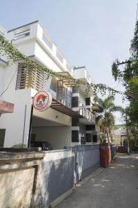 orange valley town residency