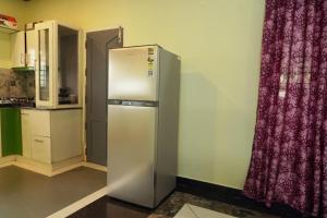 orange valley town residency