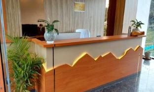 Calla Lily By The Brook,,2 star