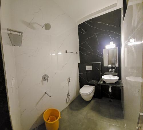 The Raahi Inn,,3 star