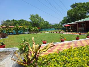 vinit farm karjat