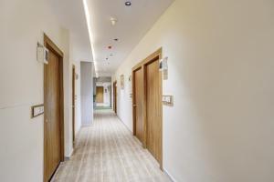 collection o sabarmati river gandhinagar formerly hotel royal park