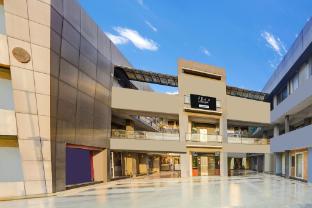 collection o sabarmati river gandhinagar formerly hotel royal park