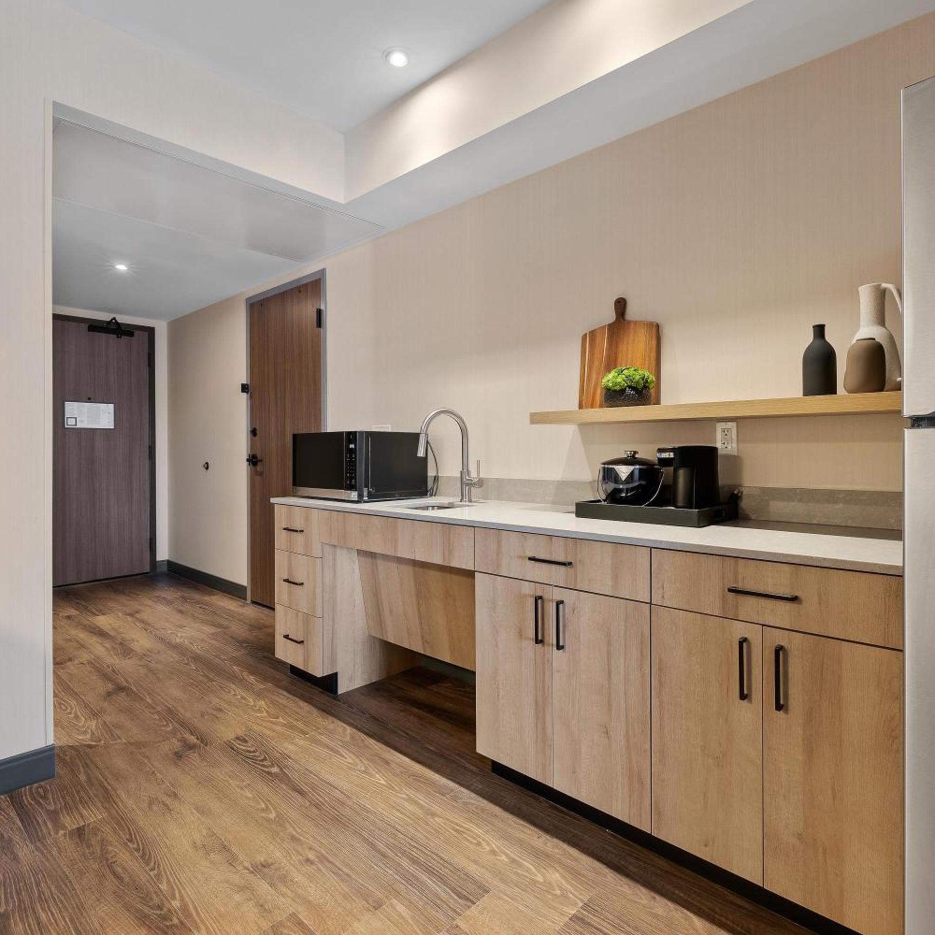 hyatt place rapid city downtown