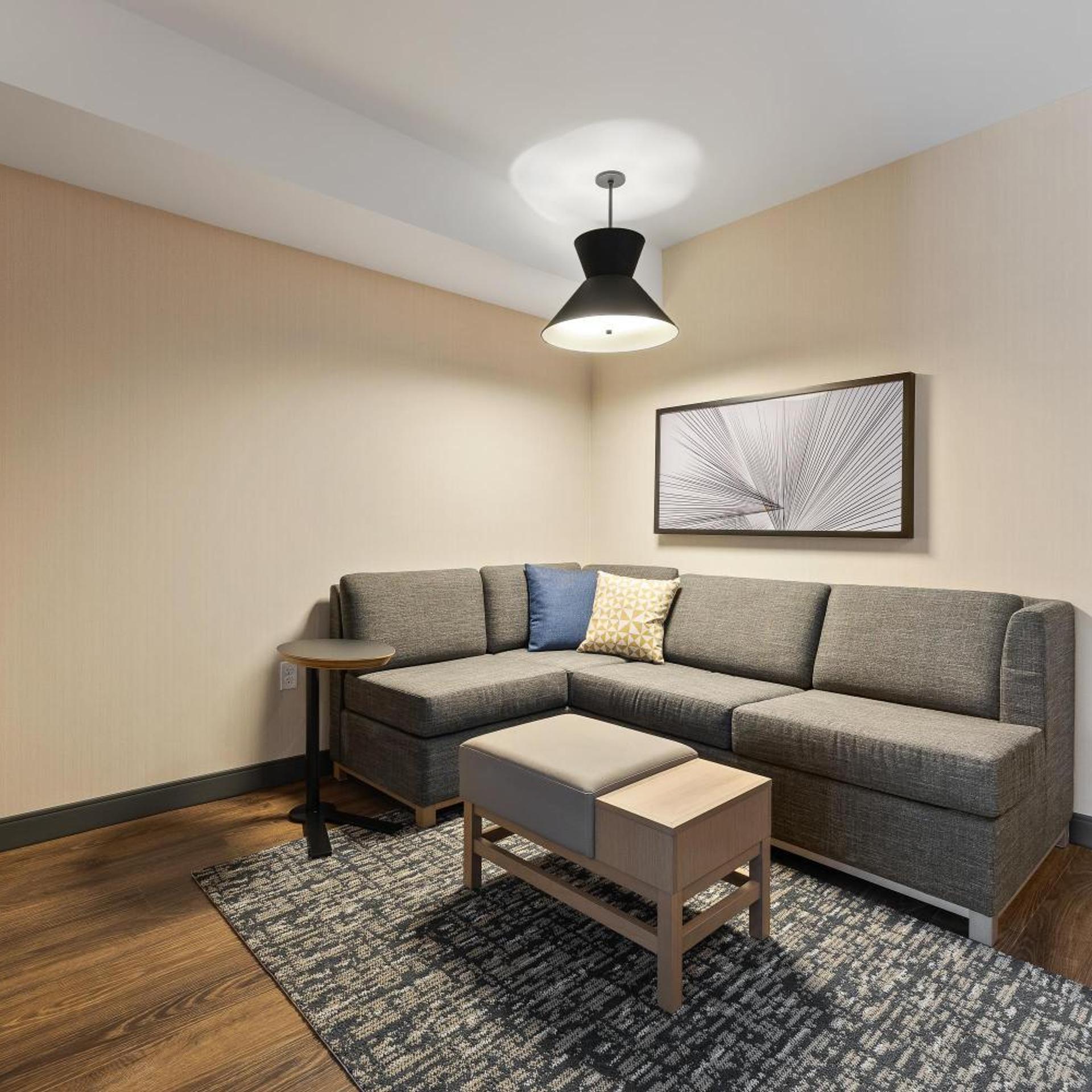 hyatt place rapid city downtown