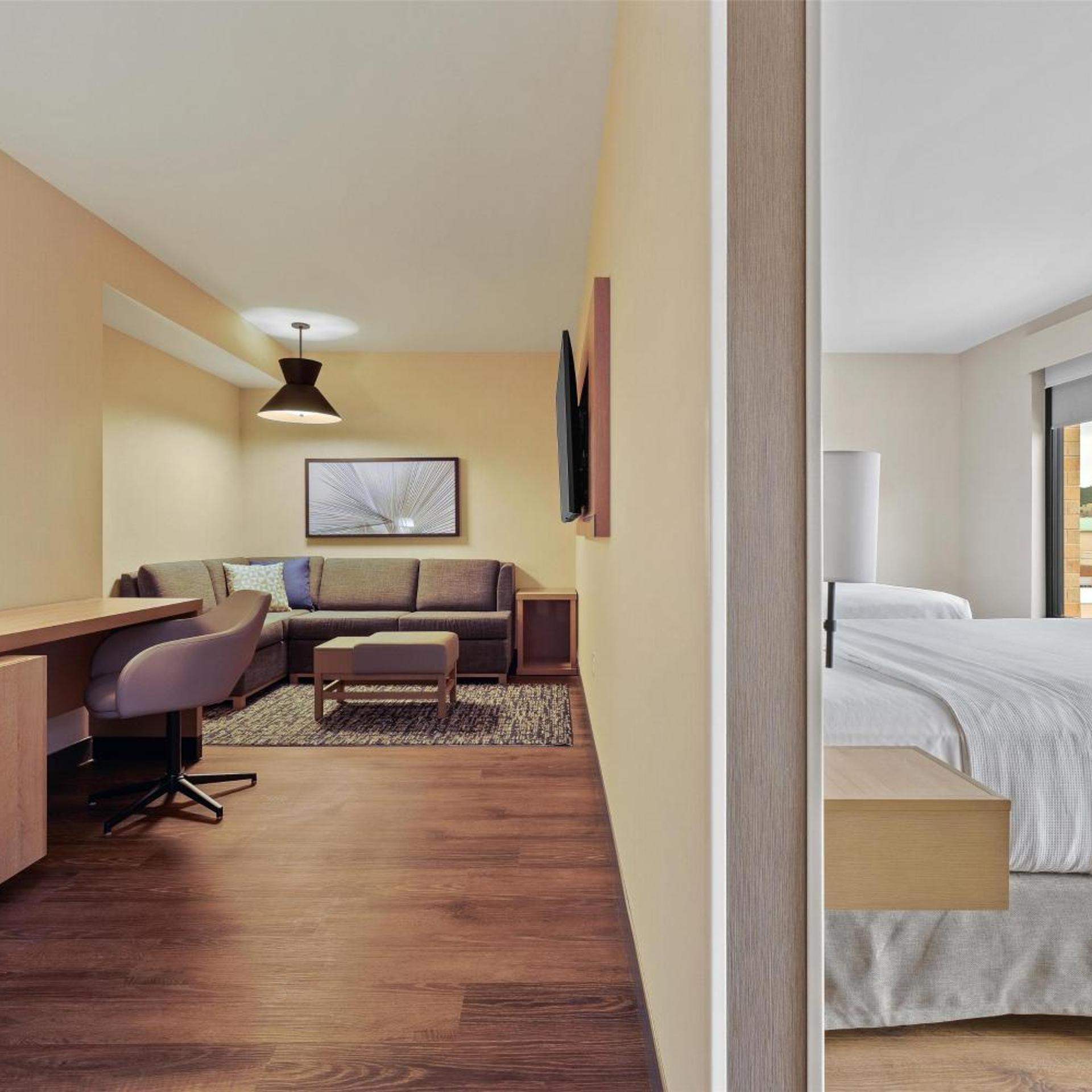 hyatt place rapid city downtown