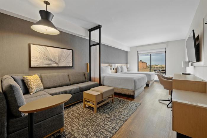 hyatt place rapid city downtown