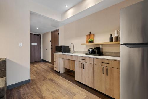 hyatt place rapid city downtown