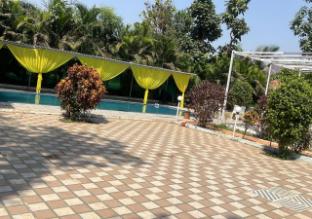 Gg Farmhouse Karjat,,5 star