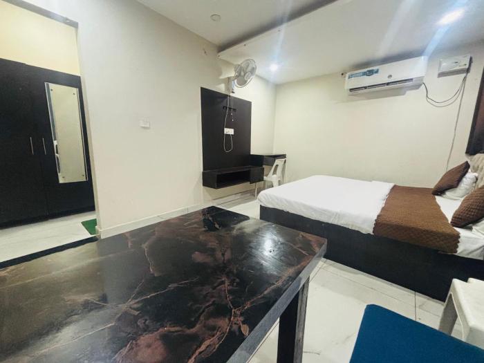 vijay shree hotel
