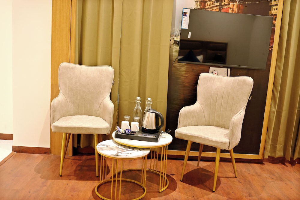 the gm luxe hotel near shree khatu shyam ji mandir