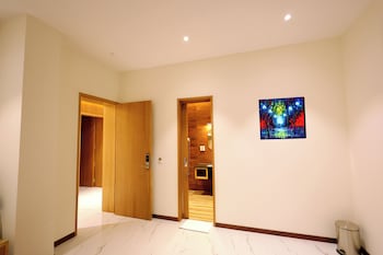 the gm luxe hotel near shree khatu shyam ji mandir