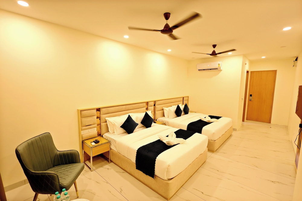 the gm luxe hotel near shree khatu shyam ji mandir