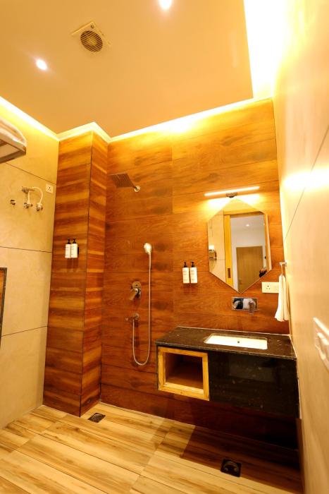 the gm luxe hotel near shree khatu shyam ji mandir