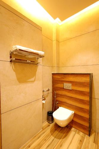 the gm luxe hotel near shree khatu shyam ji mandir