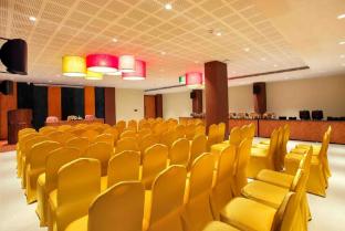 park residency puthupally