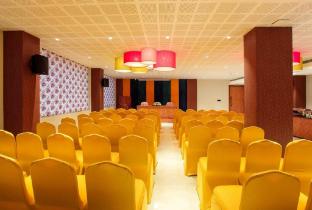 park residency puthupally