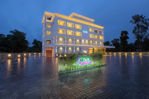 Park Residency Puthupally,,3 star