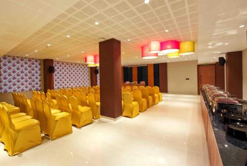 park residency puthupally