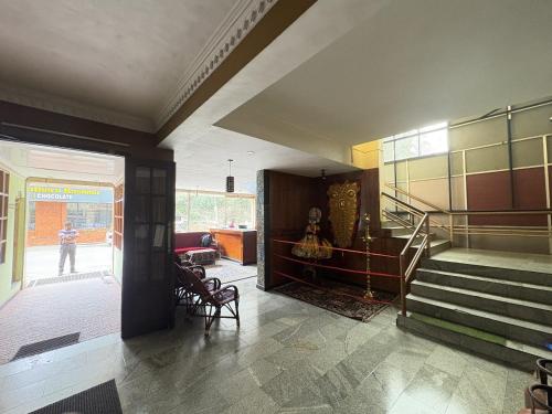 munnar silverline regency