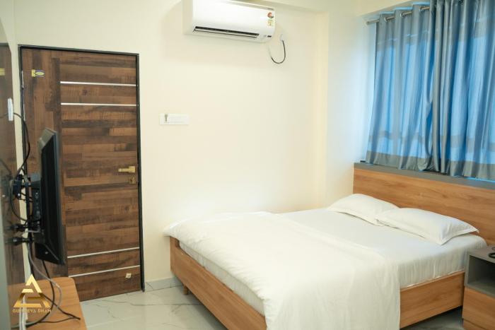 gurudeva dham akkalkot