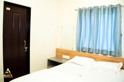 gurudeva dham akkalkot