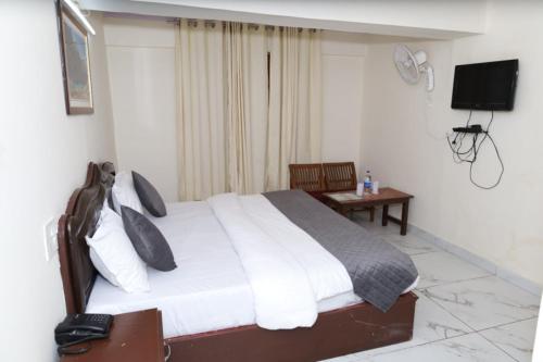 hotel the lahul expeedition by beas hospitality