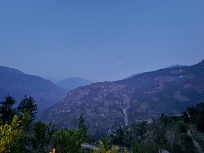 mountain a frame stay sainj