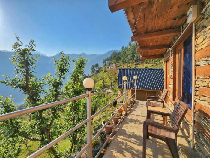 mountain a frame stay sainj