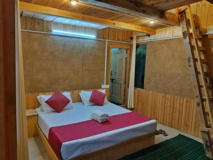 mountain a frame stay sainj