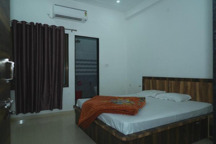 hotel nitharwal palace