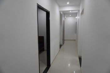 hotel shree radhe laxmi