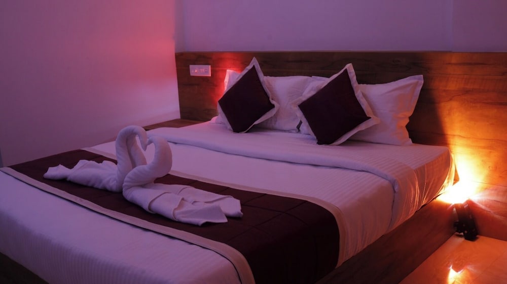 ramakkalmedu holidays inn