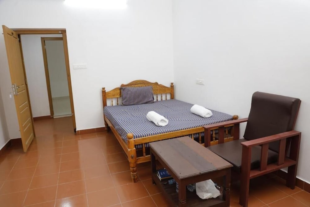 ramakkalmedu holidays inn