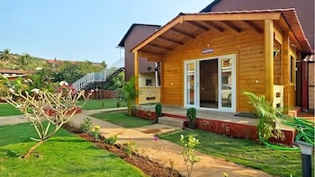 the leisure cave arambol goa