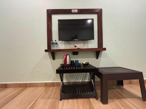 The Leisure Cave Arambol Goa,,3 star