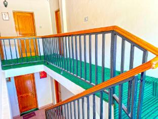 hotel the premium villa manali view
