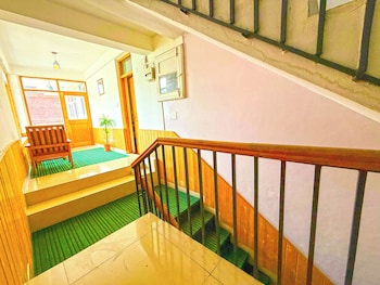 hotel the premium villa manali view