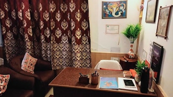 hotel the premium villa manali view