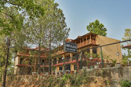 Aavaas Hill Resort,,2 star