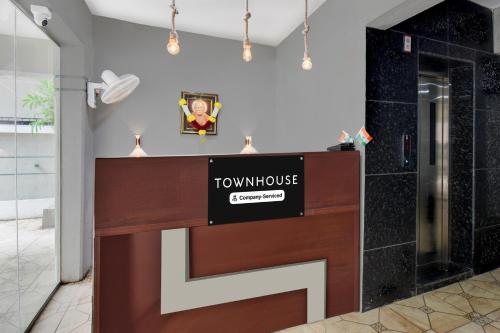 Townhouse Sapphire Star Chappan Market,,4 star