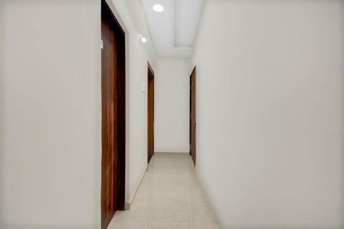 Townhouse Sapphire Star Chappan Market,,4 star