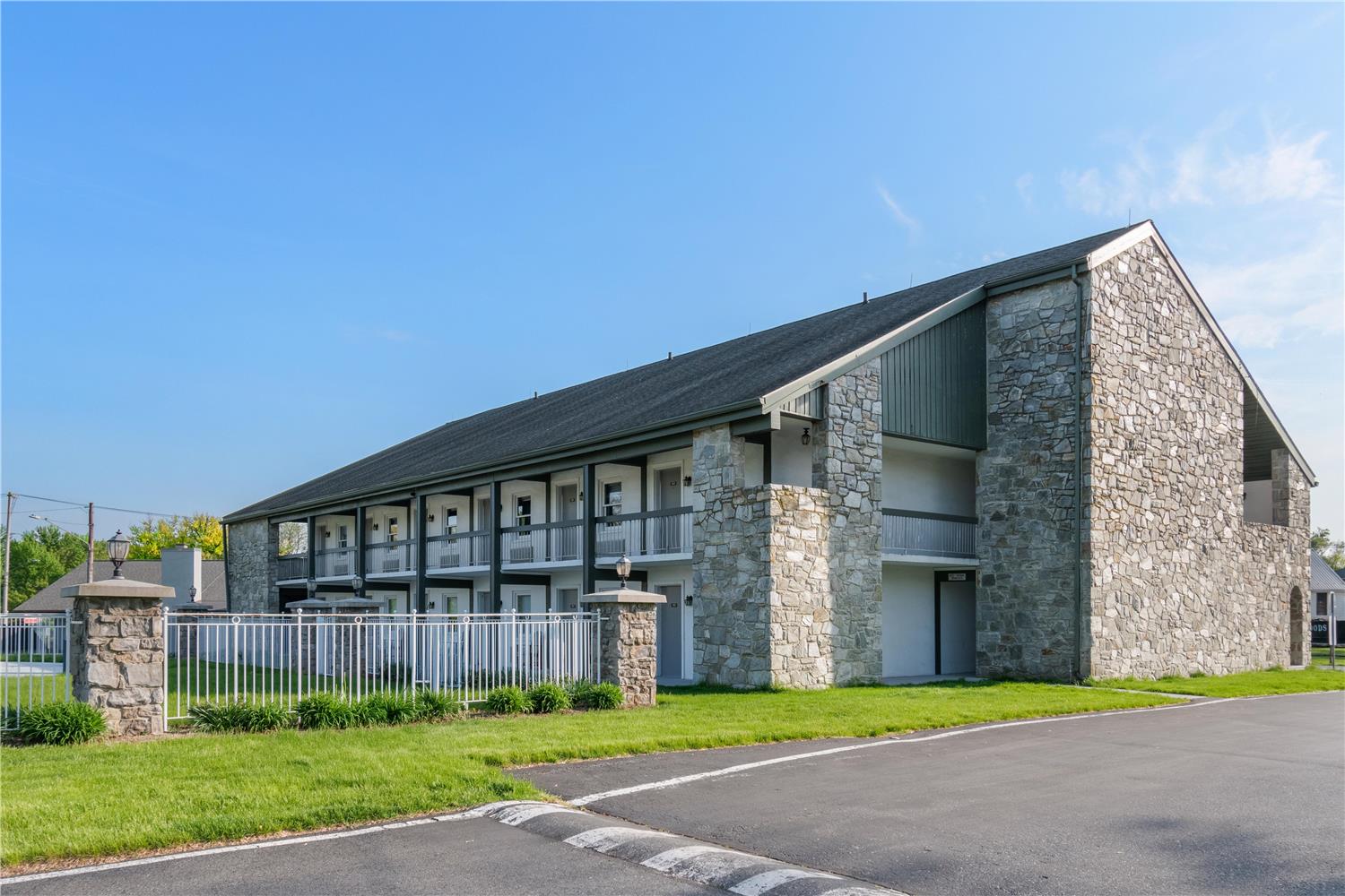 surestay studio by best western paradise lancaster county