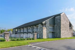 surestay studio by best western paradise lancaster county